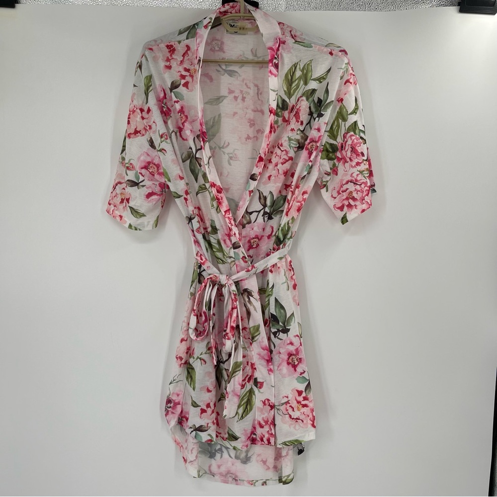 Show Me Your Mumu Brie Robe Gardens Of Blooms Pink One Size OS - Picture 2 of 12